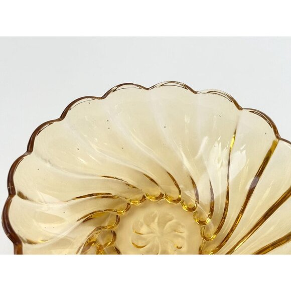 Midcentury Hazel Atlas Amber Vintage Swirl Scalloped Edge Glass Bowl - Picture 9 of 10